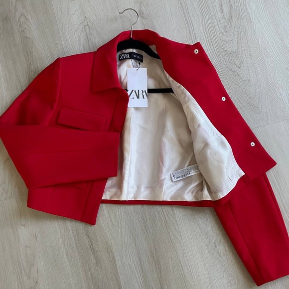 ZARA red suit - Picture 7 of 8